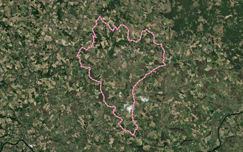 Vue satellite de Monflanquin avec ses contours administratifs