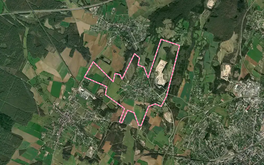 Vue satellite de Monnières avec ses contours administratifs