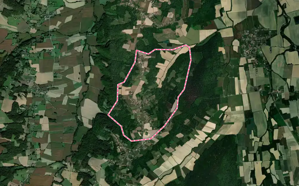 Vue satellite de Monségur avec ses contours administratifs