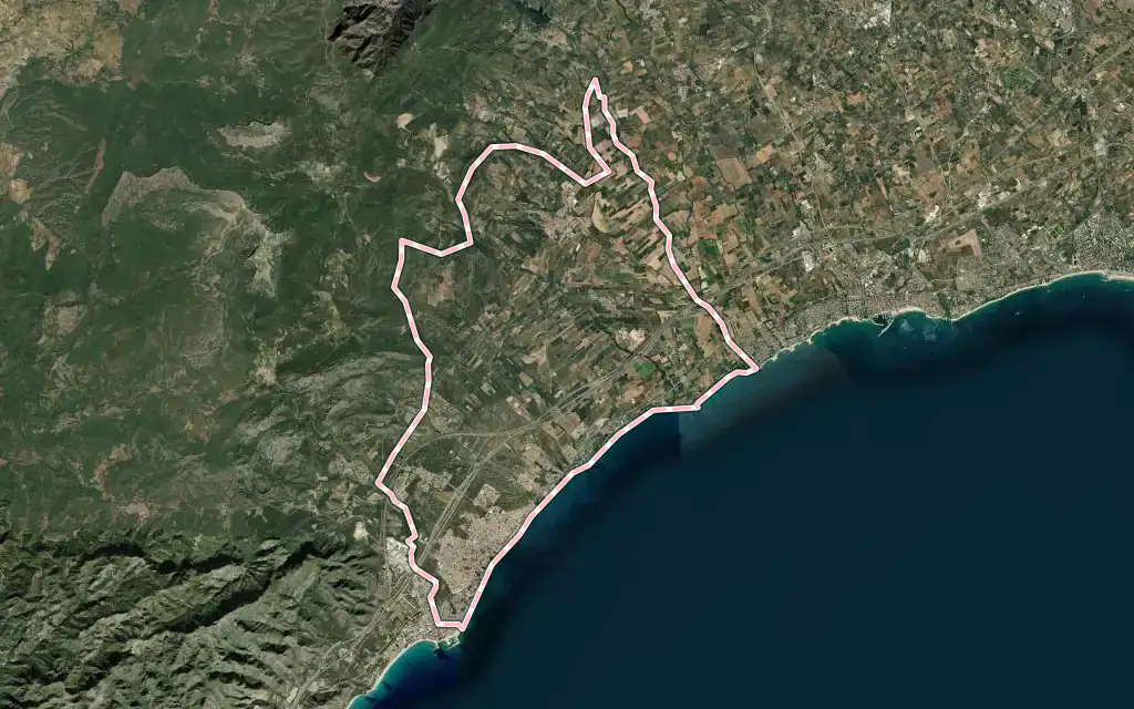 Vista satélite de Mont-roig del Camp con su contorno administrativo
