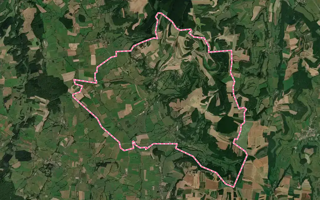 Vue satellite de Mont-Saint-Jean avec ses contours administratifs