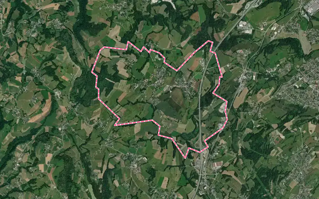 Vue satellite de Montagny-les-Lanches avec ses contours administratifs