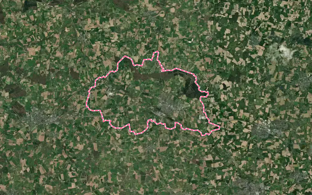 Vue satellite de Montauban-de-Bretagne avec ses contours administratifs