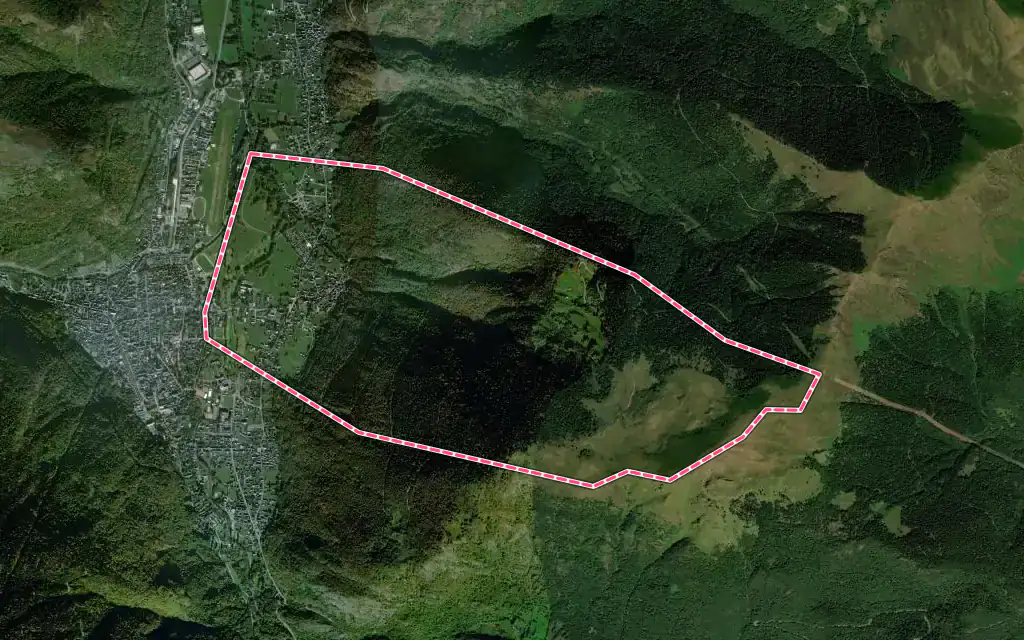Vue satellite de Montauban-de-Luchon avec ses contours administratifs