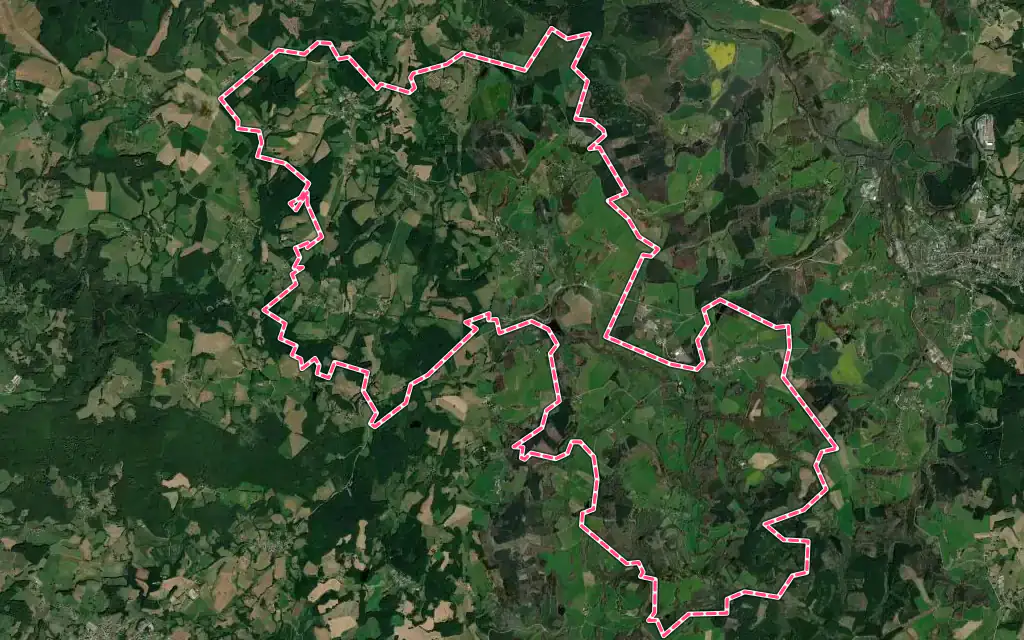 Vue satellite de Montboucher avec ses contours administratifs
