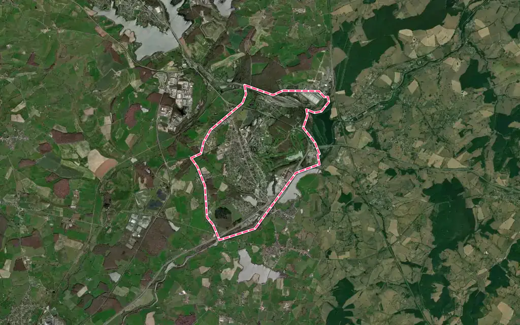 Vue satellite de Montchanin avec ses contours administratifs