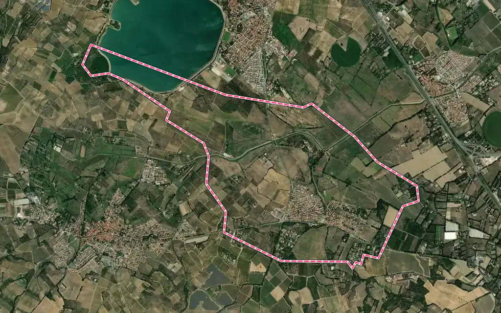 Vue satellite de Montescot avec ses contours administratifs