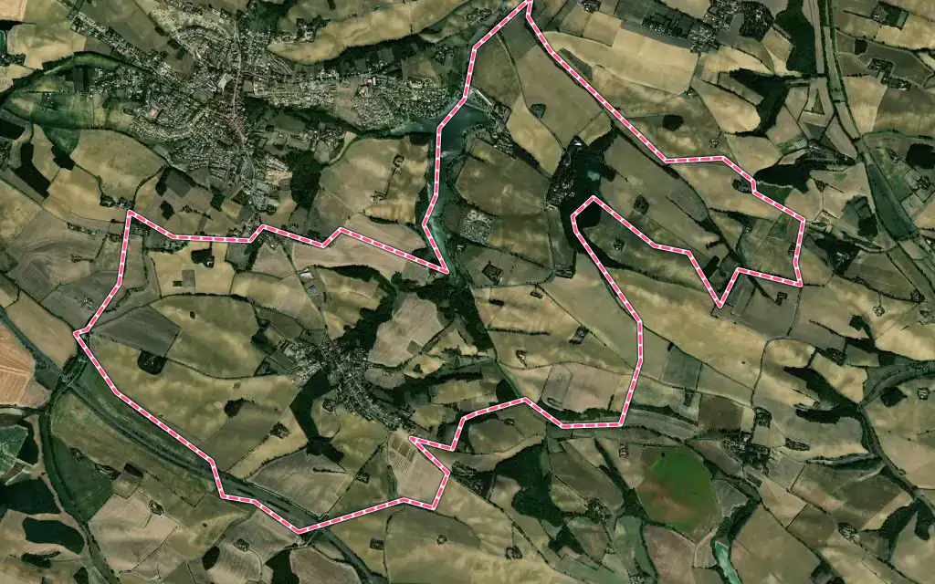 Vue satellite de Montgeard avec ses contours administratifs