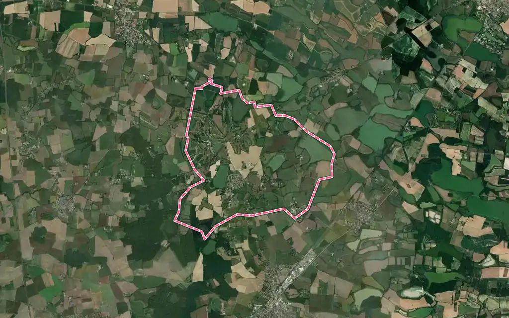 Vue satellite de Monthieux avec ses contours administratifs