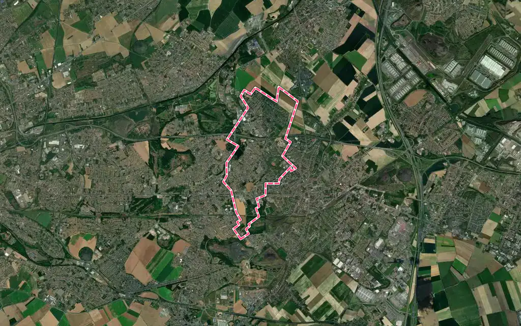 Vue satellite de Montigny-en-Gohelle avec ses contours administratifs