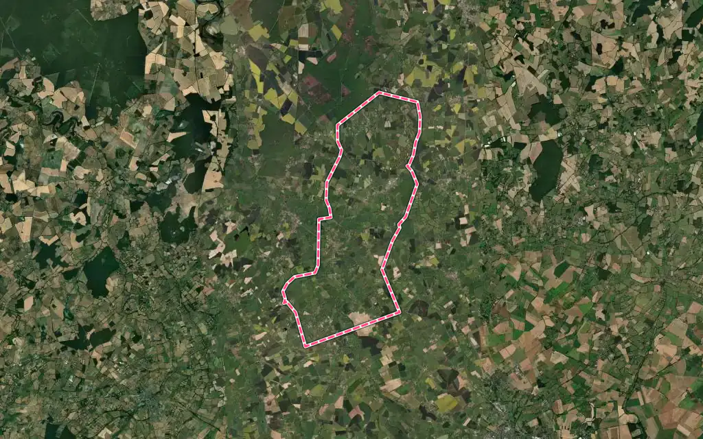 Vue satellite de Montipouret avec ses contours administratifs