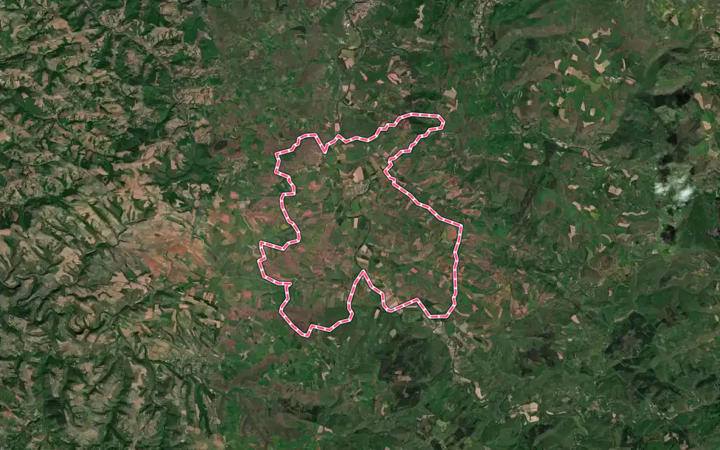 Vue satellite de Montlaur avec ses contours administratifs