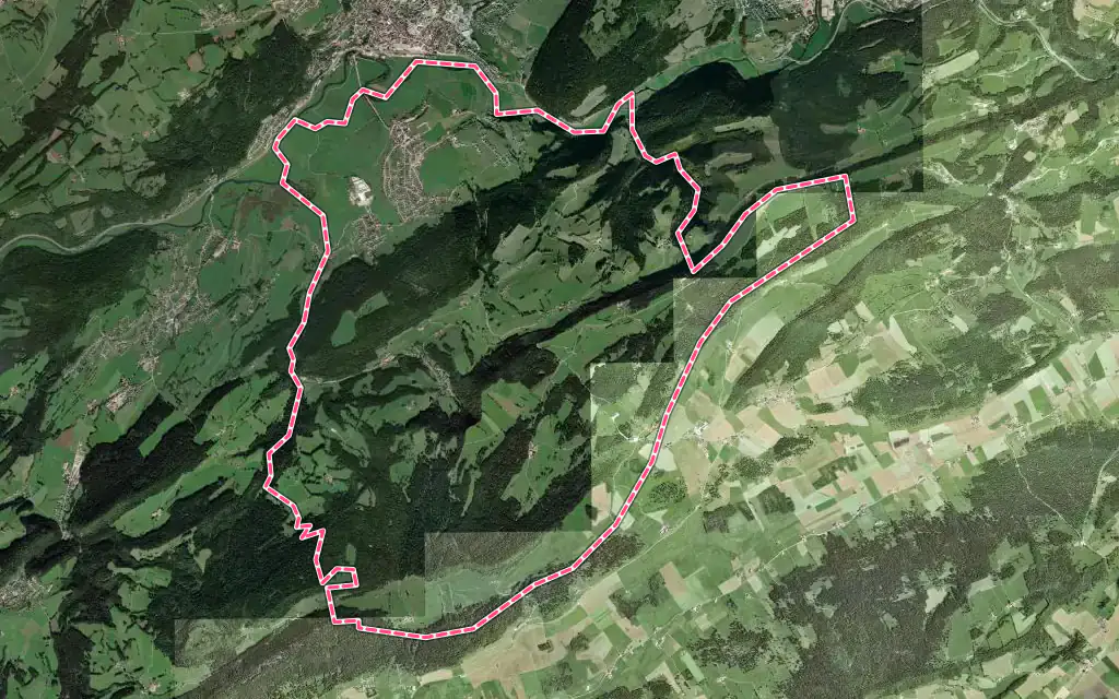 Vue satellite de Montlebon avec ses contours administratifs
