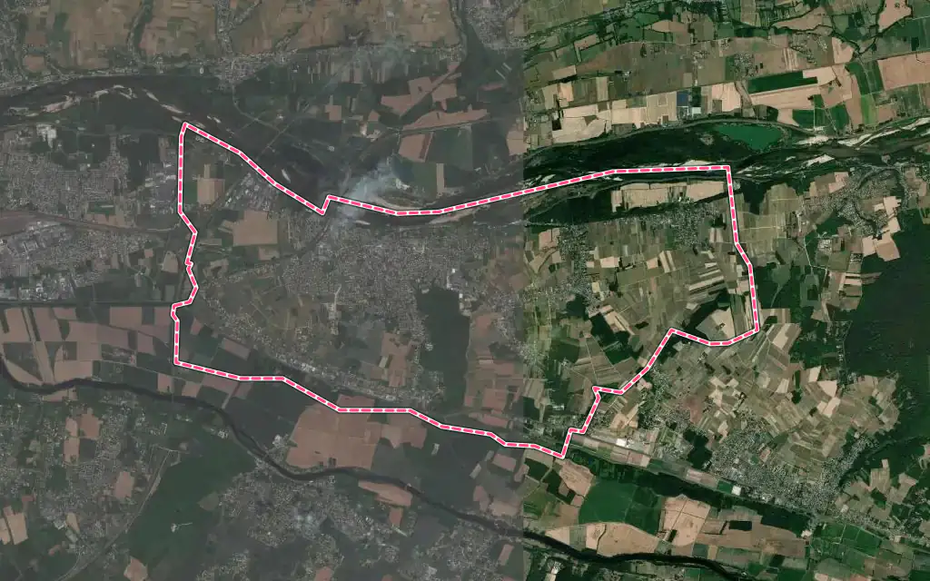 Vue satellite de Montlouis-sur-Loire avec ses contours administratifs