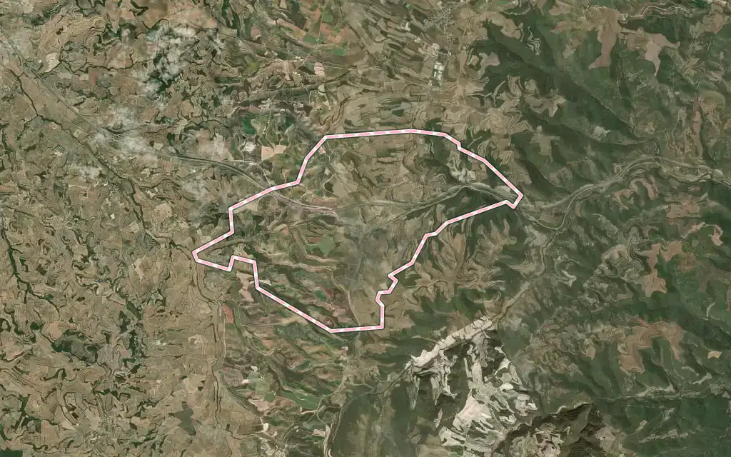 Vista satélite de Montmaneu con su contorno administrativo