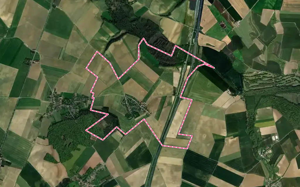 Vue satellite de Montmartin avec ses contours administratifs