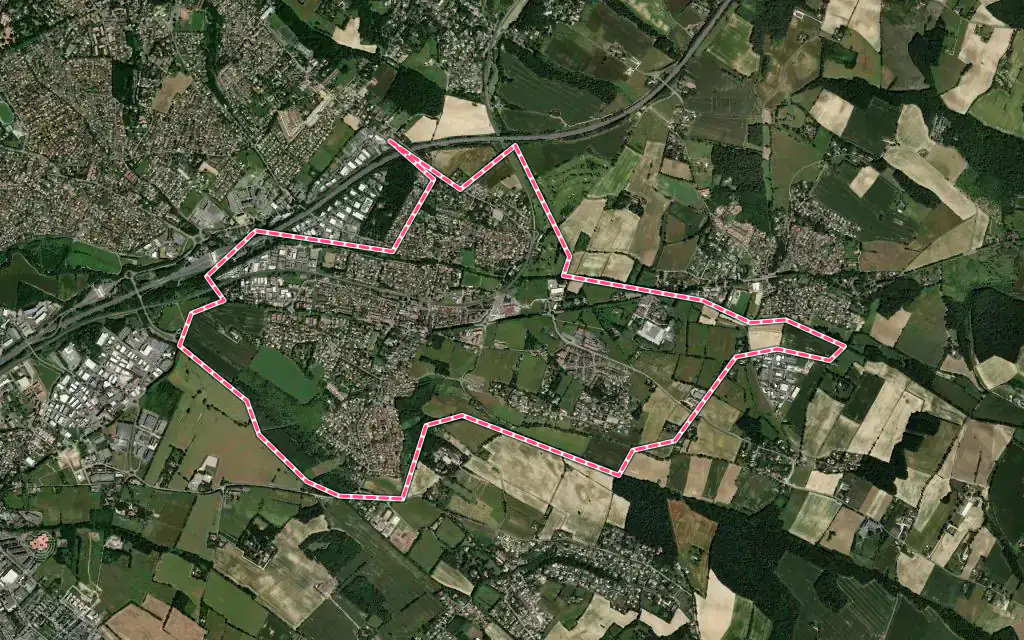 Vue satellite de Montrabé avec ses contours administratifs