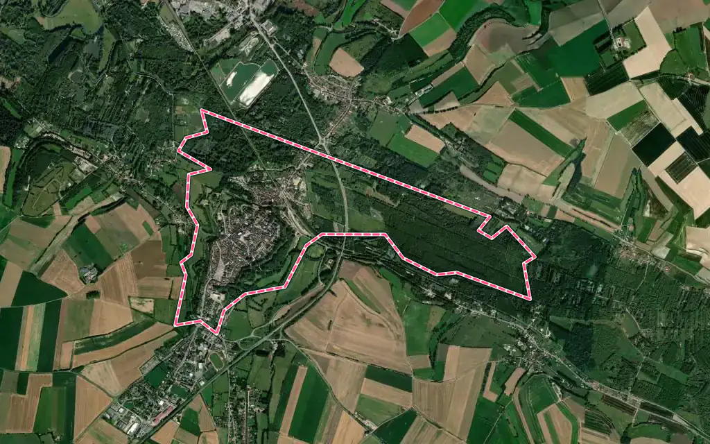 Vue satellite de Montreuil-sur-Mer avec ses contours administratifs