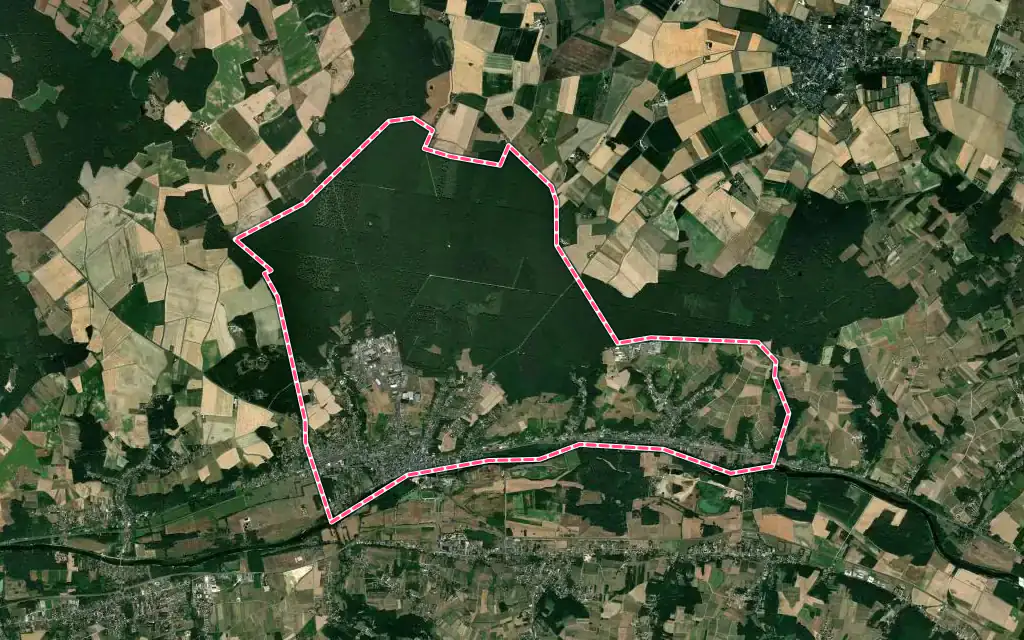 Vue satellite de Montrichard Val de Cher avec ses contours administratifs