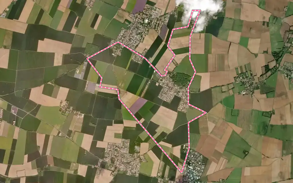 Vue satellite de Montroy avec ses contours administratifs