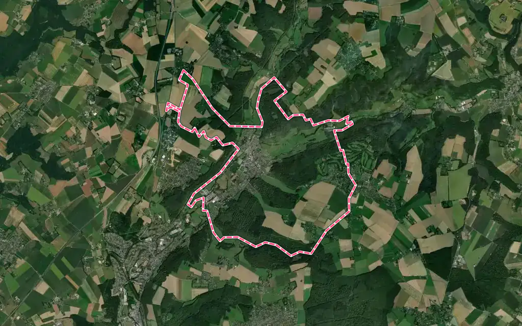 Vue satellite de Montville avec ses contours administratifs