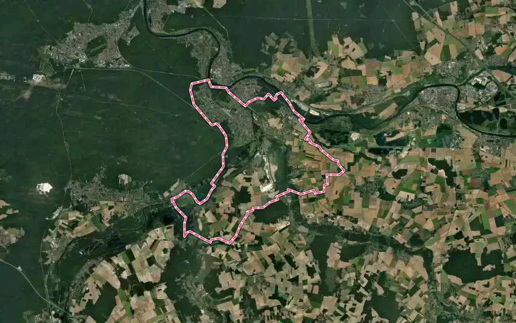 Vue satellite de Moret-Loing-et-Orvanne avec ses contours administratifs