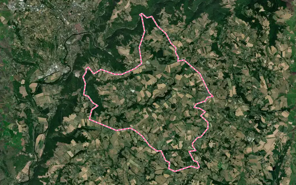 Vue satellite de Morlhon-le-Haut avec ses contours administratifs