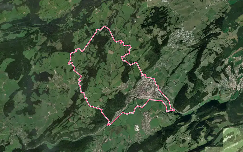 Vue satellite de Morteau avec ses contours administratifs