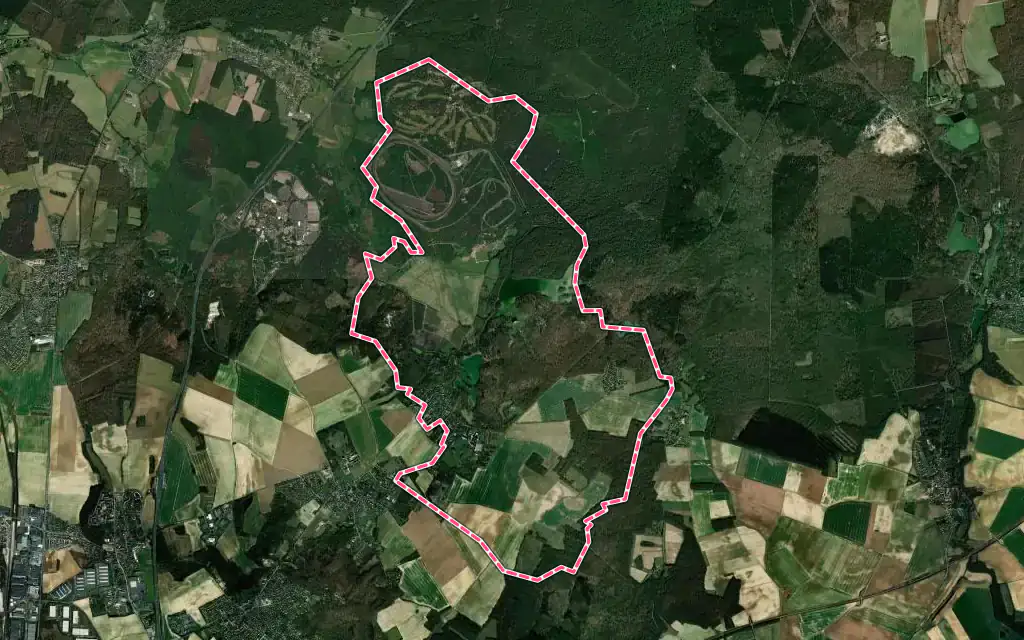 Vue satellite de Mortefontaine avec ses contours administratifs