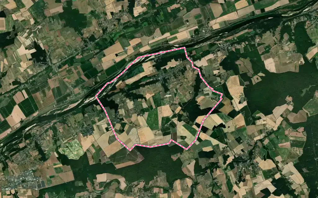 Vue satellite de Mosnes avec ses contours administratifs