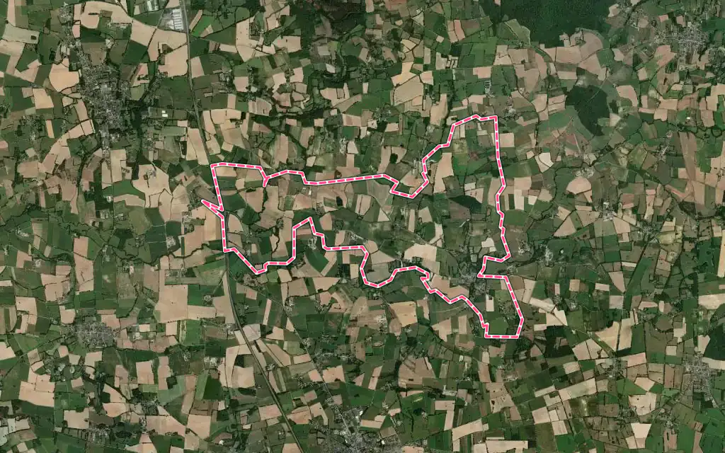 Vue satellite de Mouais avec ses contours administratifs