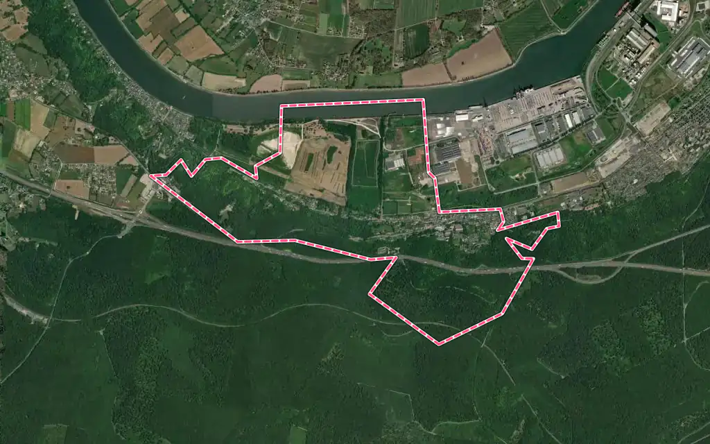 Vue satellite de Moulineaux avec ses contours administratifs