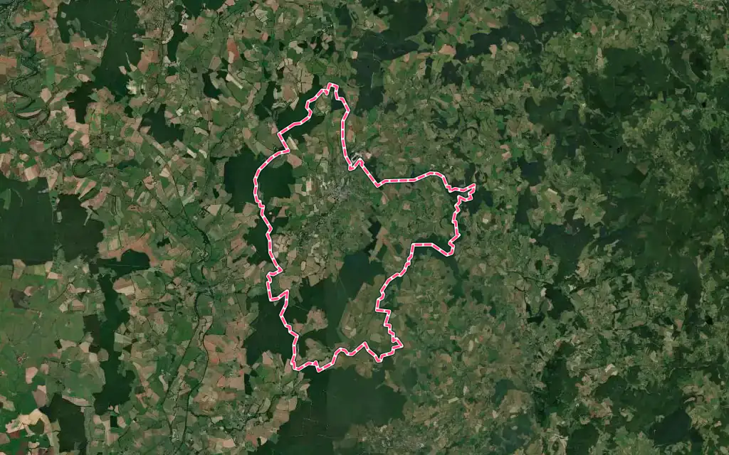 Vue satellite de Moulins-Engilbert avec ses contours administratifs