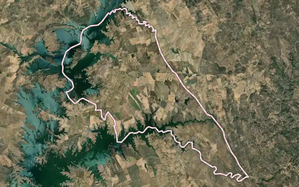 Vista satélite de Mourão con su contorno administrativo