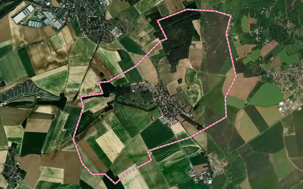 Vue satellite de Moussy-le-Vieux avec ses contours administratifs