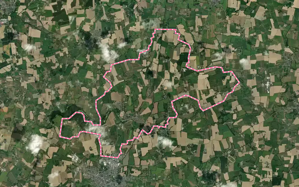 Vue satellite de Moutiers avec ses contours administratifs