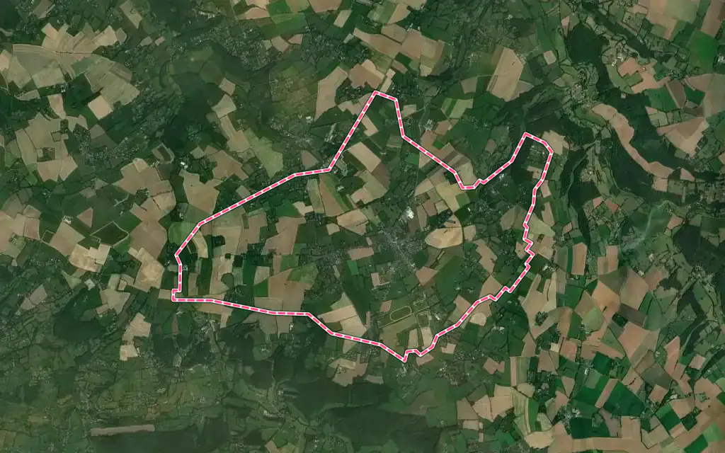 Vue satellite de Moyaux avec ses contours administratifs