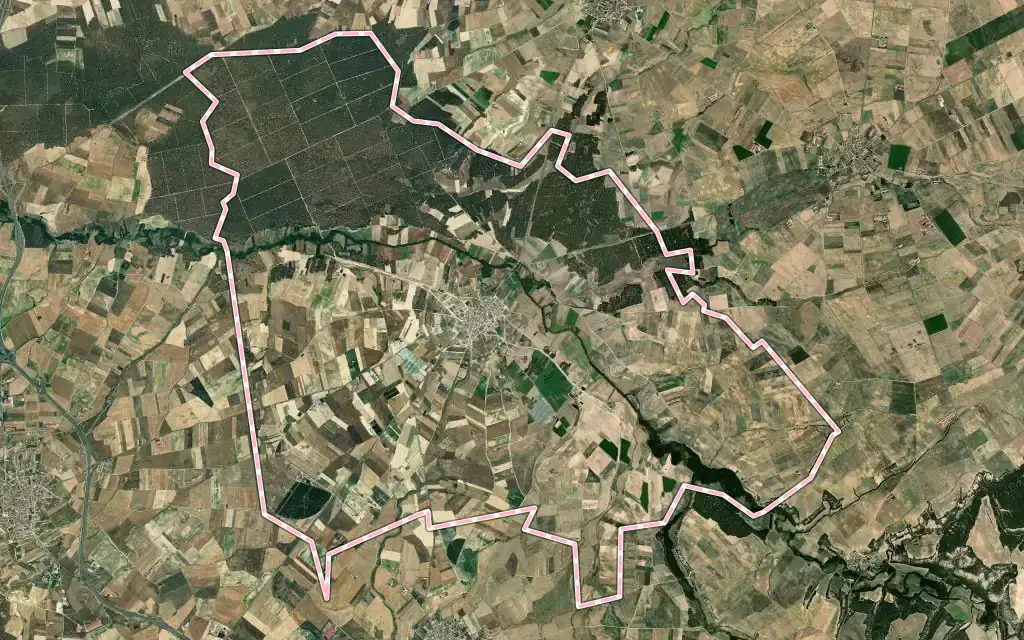 Vista satélite de Mozoncillo con su contorno administrativo