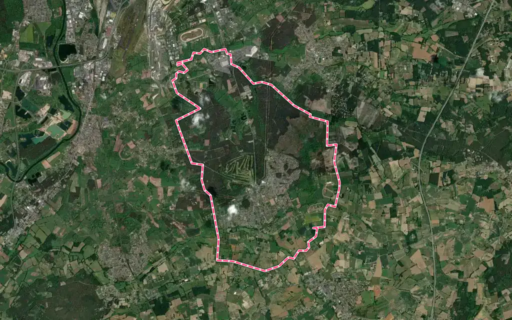 Vue satellite de Mulsanne avec ses contours administratifs