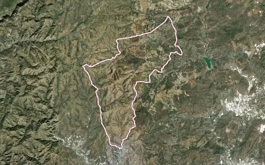 Vista satélite de Murtas con su contorno administrativo
