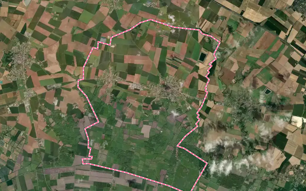 Vue satellite de Nalliers avec ses contours administratifs
