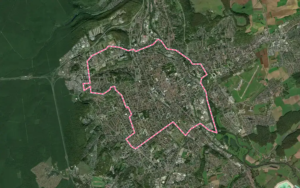 Vue satellite de Nancy avec ses contours administratifs