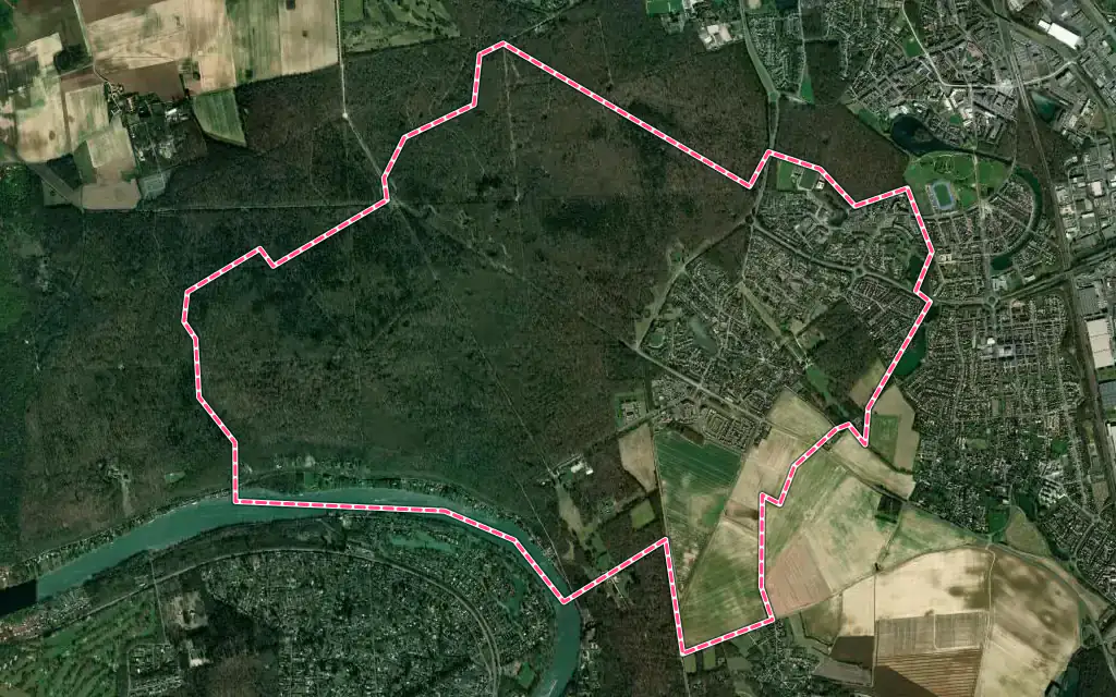 Vue satellite de Nandy avec ses contours administratifs