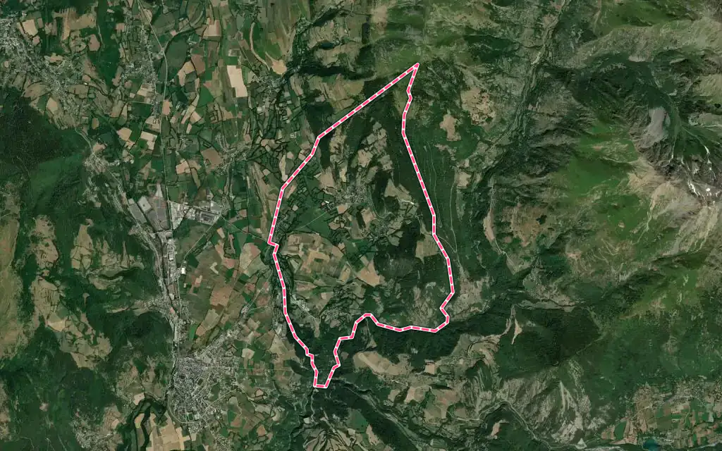 Vue satellite de Nantes-en-Ratier avec ses contours administratifs