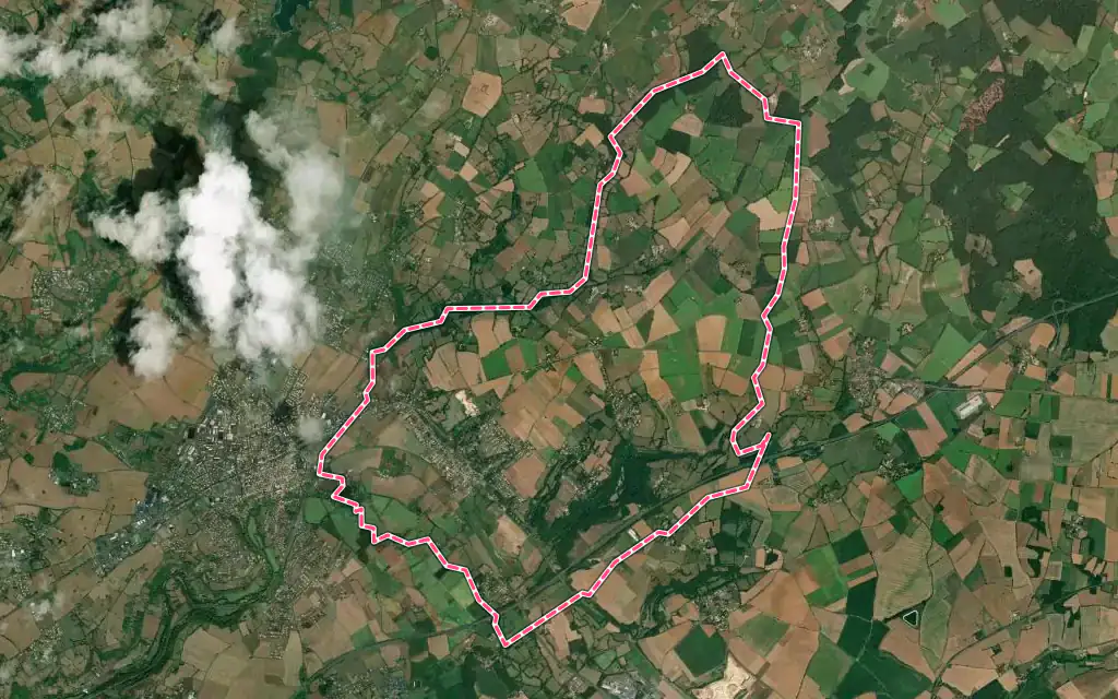 Vue satellite de Nanteuil avec ses contours administratifs
