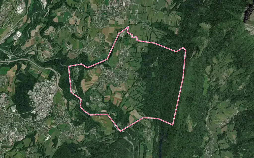 Vue satellite de Nâves-Parmelan avec ses contours administratifs