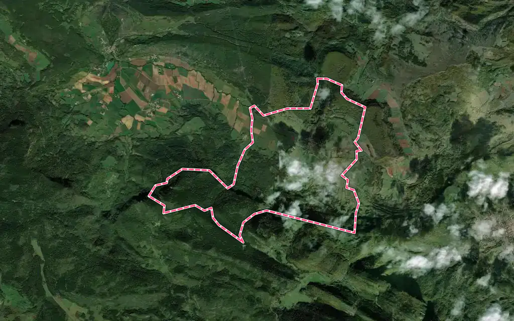 Vue satellite de Nébias avec ses contours administratifs