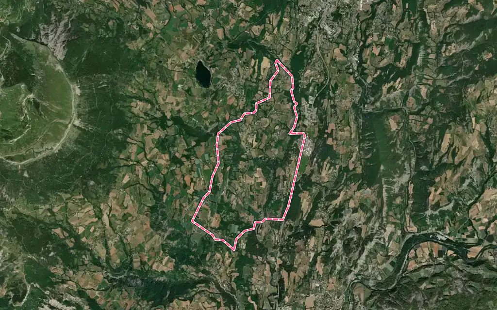 Vue satellite de Neffes avec ses contours administratifs