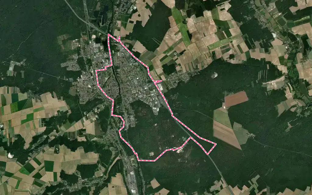Vue satellite de Nemours avec ses contours administratifs