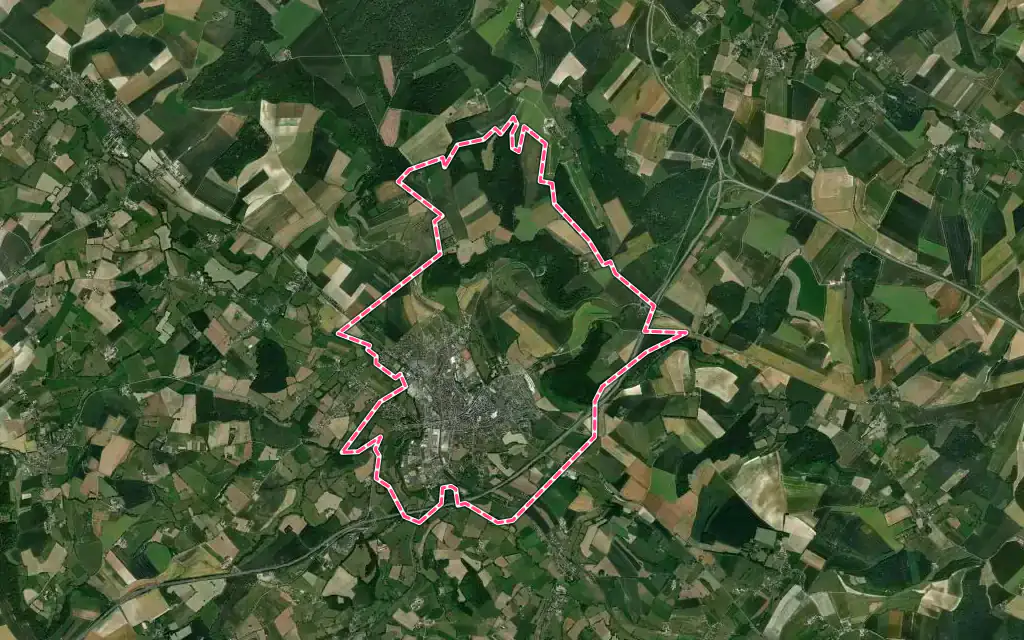 Vue satellite de Neufchâtel-en-Bray avec ses contours administratifs